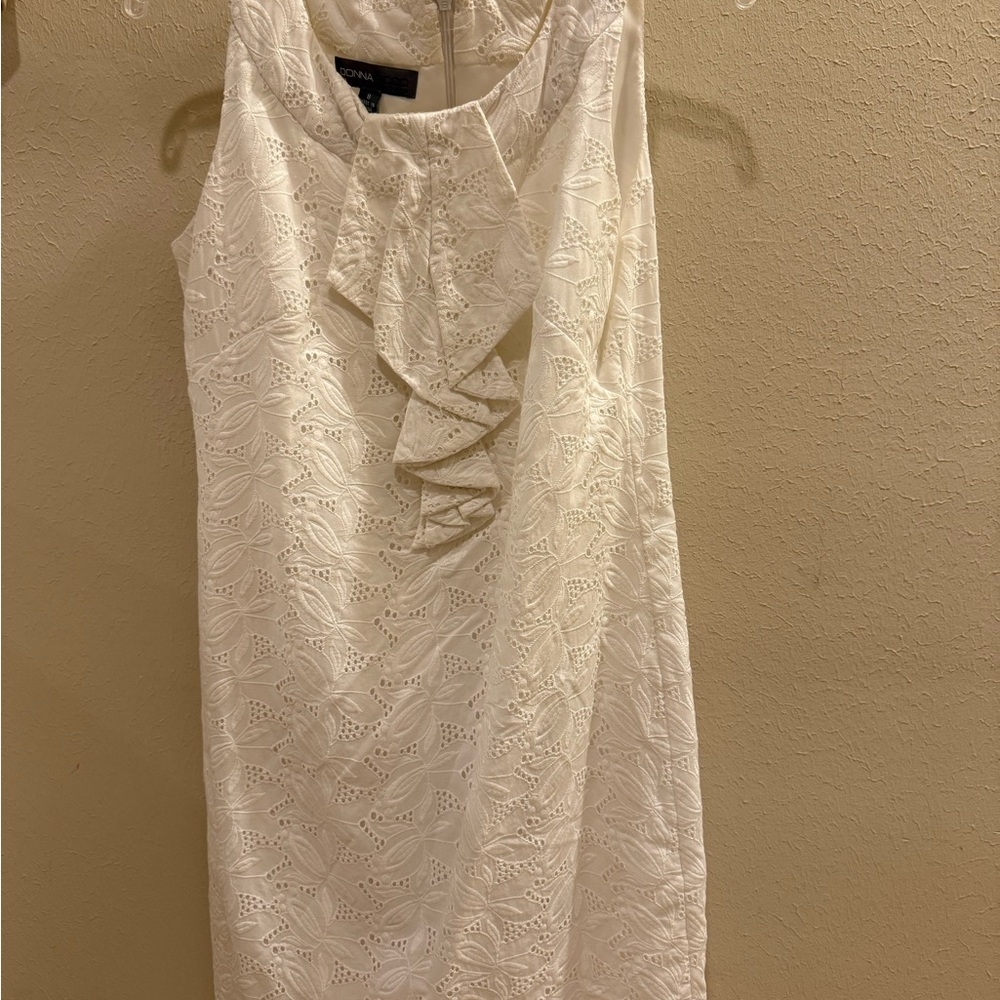 Donna Ricco White Lace Mini Dress